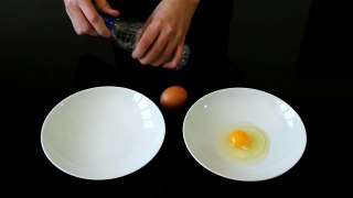 Como separar la clara y la yema de un huevo - How to separate egg yolk
