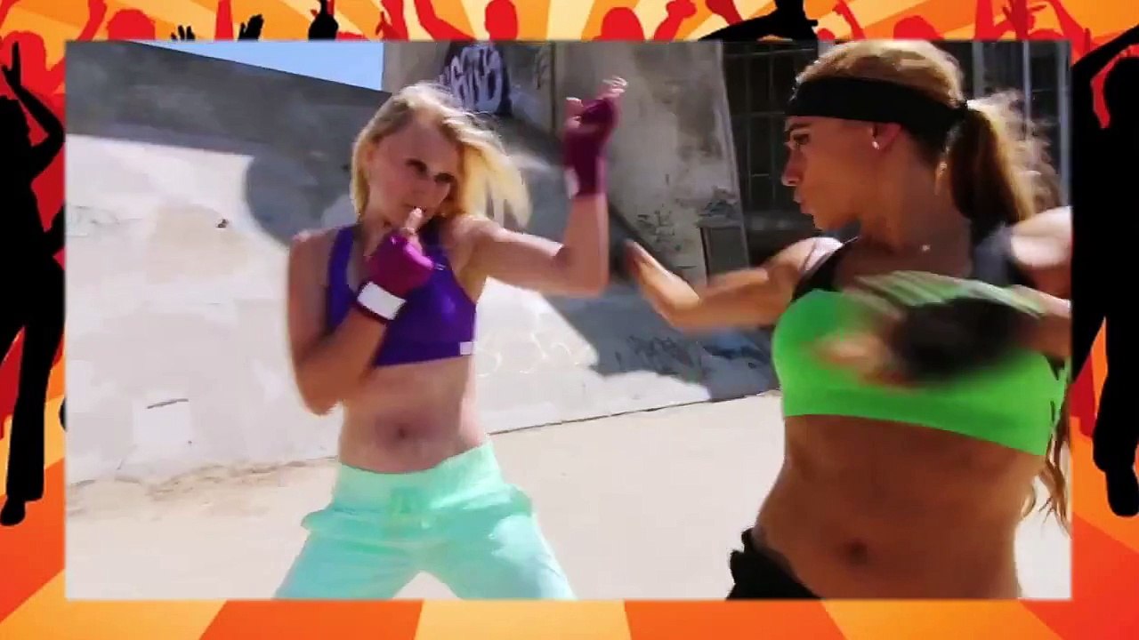 Kung Fu Girl vs Boxer Girl Fight Scene (Tekken / Dead or Alive Style)