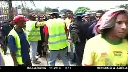Rugby league fans riot in PNG