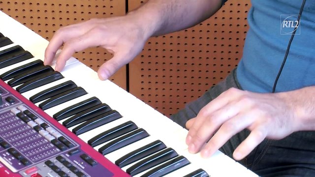 Rose - Atone en Session Très Très Privée sur RTL2 .