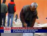 BOMBEROS EN RESCATE DE VICTIMAS DE TERREMOTO 27F EN CHILE
