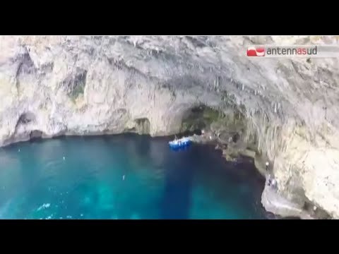 TG 30.06.15 La Puglia in volo è la prima cartoguida per l'avioturismo nei cieli pugliesi
