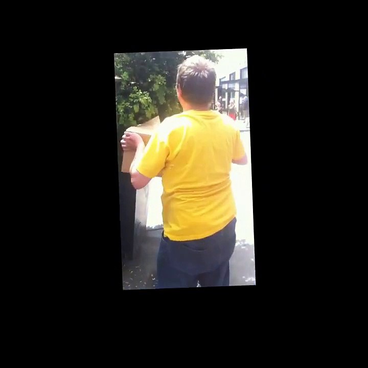 How to catch a bee colony
