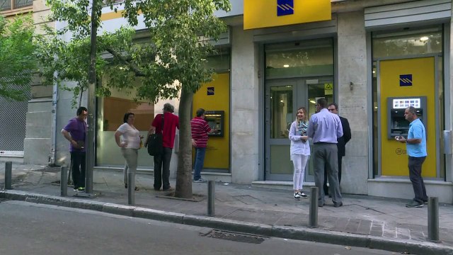 Grecia presenta oferta a acreedores