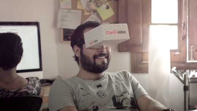 Cinemovil : Transformer un smartphone en salle de cinéma