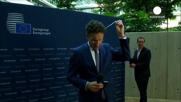 Grecia, in attesa dell'Eurogruppo. Pubblicata la proposta di Tsipras: considerevoli passi verso i creditori