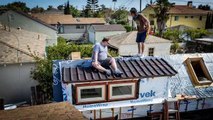 Tiny House Roofing Installation Onduvilla 3D Shingles