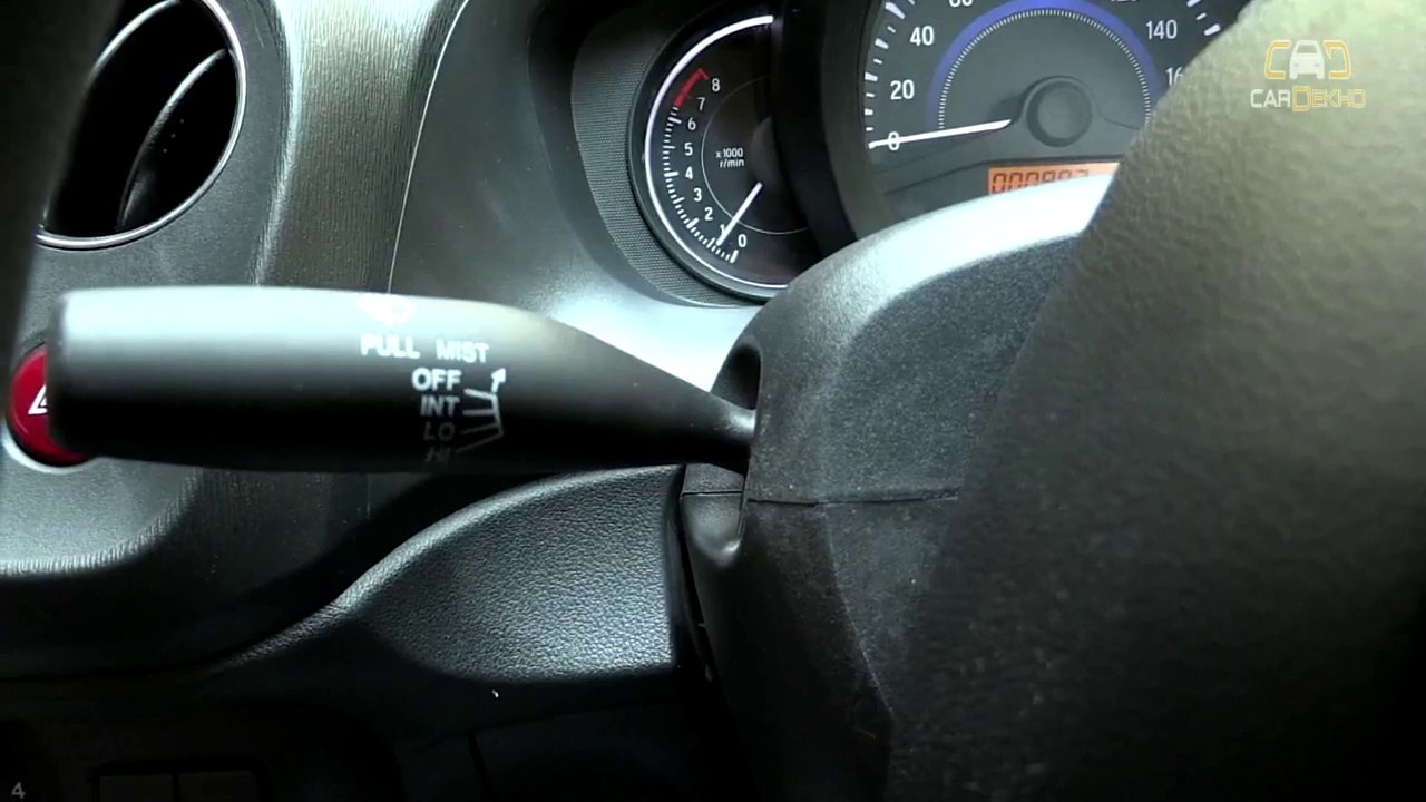 How to Use Wipers in Honda Amaze - CarDekho.com