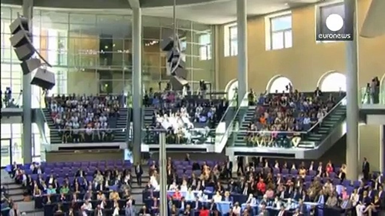 Merkel zu Griechenland: keine neuen Verhandlungen vor Referendum