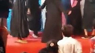 7 sumunder paar Hot Dance In Pakistani Shadi