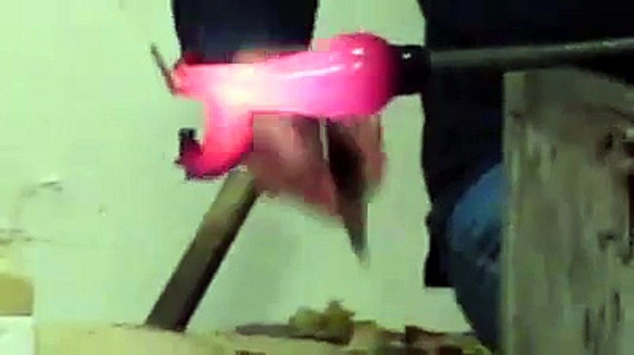 how to make a horse with Hot glass