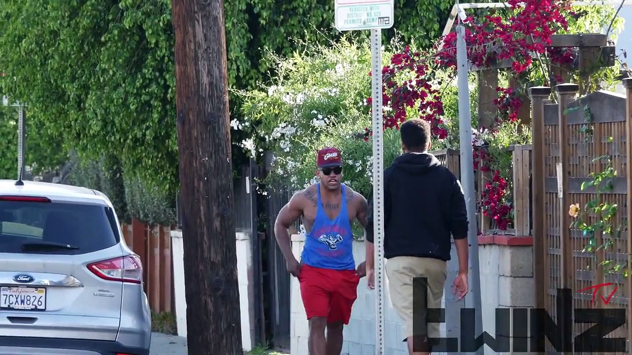 How to win street fights in the hood!! Epic!!