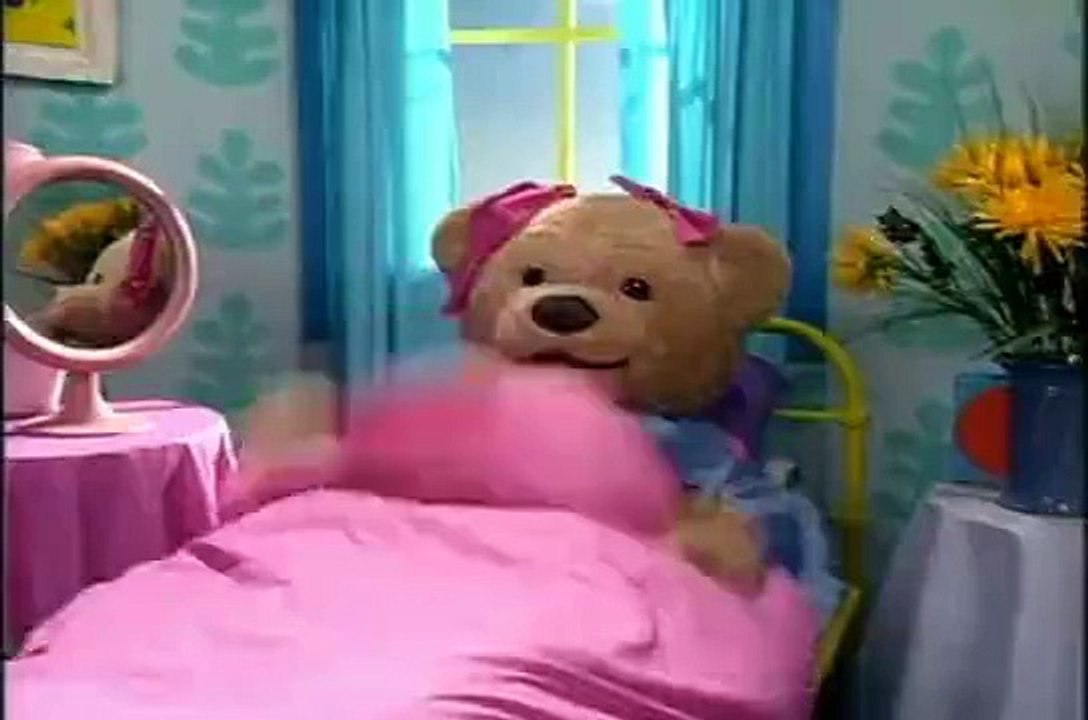 CER2  Bananas in Pajamas  promo