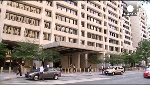 Скільки грошей має виплатити Греція у липні?