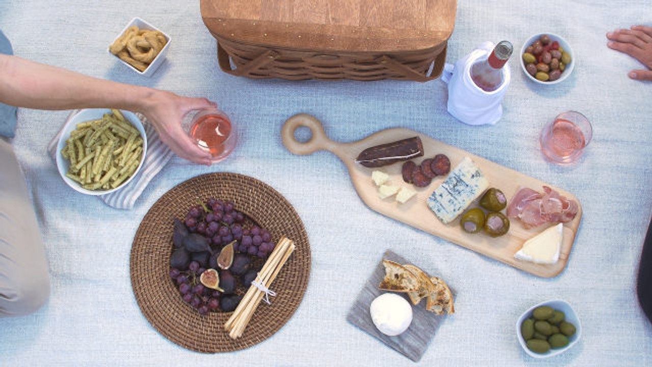 Picnics Around the World
