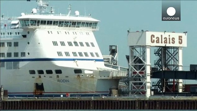 Французские моряки блокируют сообщение с Великобританией