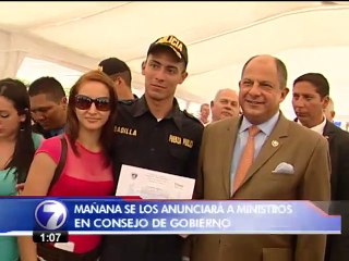 Presidente Solís despedirá al ministro que no ejecute dinero del presupuesto