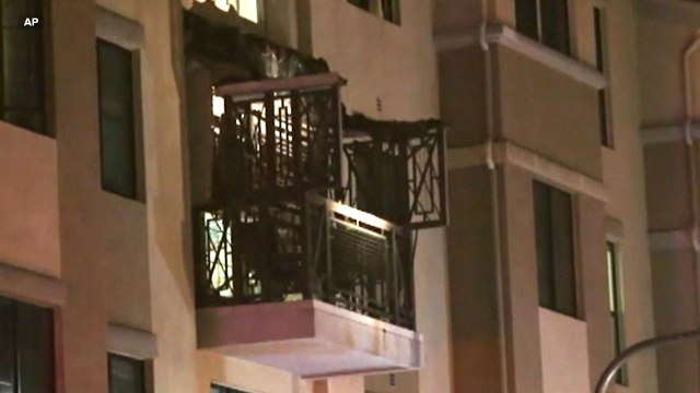 5 killed in balcony collapse near Berkeley campus