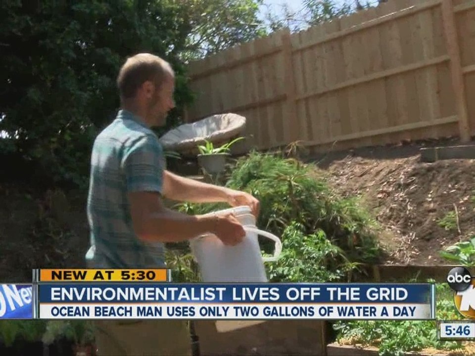 Environmentalist lives off the grid