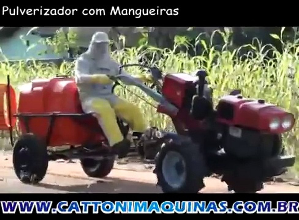 Pulverizador  Acoplado em Micro Tratores