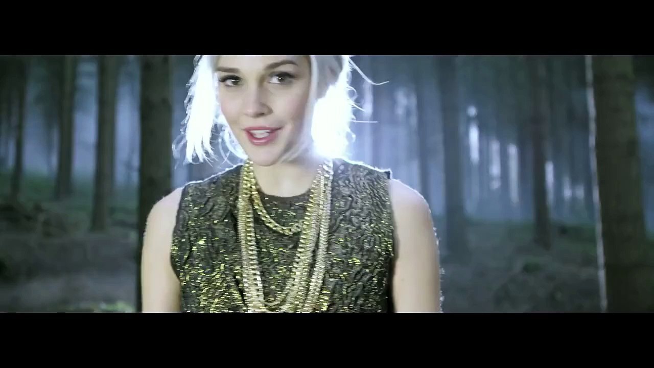 La légende du Roi Arthur - Quelque chose de Magique (Clip officiel)