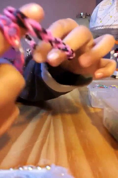 Cómo hacer pulseras normales con gomitas de pelo