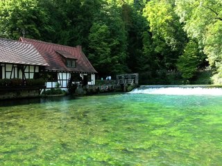 Donauradweg - Von der  Quelle in Donaueschingen nach Budapest