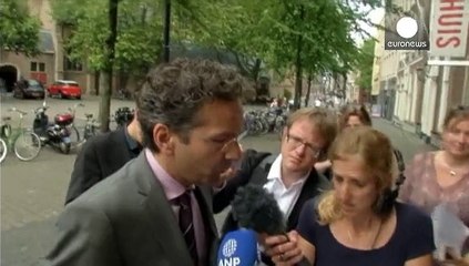 El Eurogrupo pospone cualquier negociación con Grecia hasta conocer el resultado del referéndum