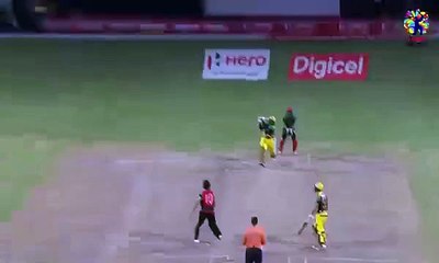 Gayle hitting 106m six to Afridi in T20 leagues