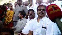 DMDK Leader Vijayakanth Travels In chennai Metro Like A common Man - Red Pix 24x7