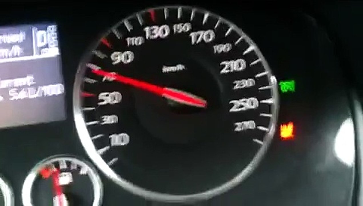 laguna coupe 3.0 dci acceleration