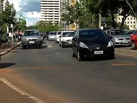 Jornal Local - Buraco SCN