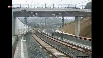 Spain Train Crash Caught On Camera - Video Dailymotion