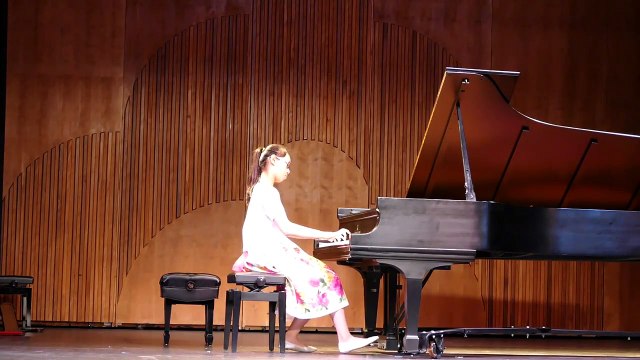 Mozart Sonata No. 10 in C Major, K.330 1st Mov.
