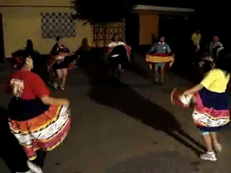 Danza Hilandera de Otaka (Ayacucho)