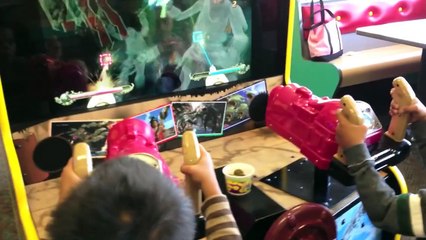 Ghetto Chuck E. Cheese's