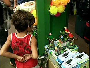 Dia das crianças impulsiona comércio