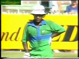1985 World Championship of Cricket Highlights - India vs Pakistan (Group Match)