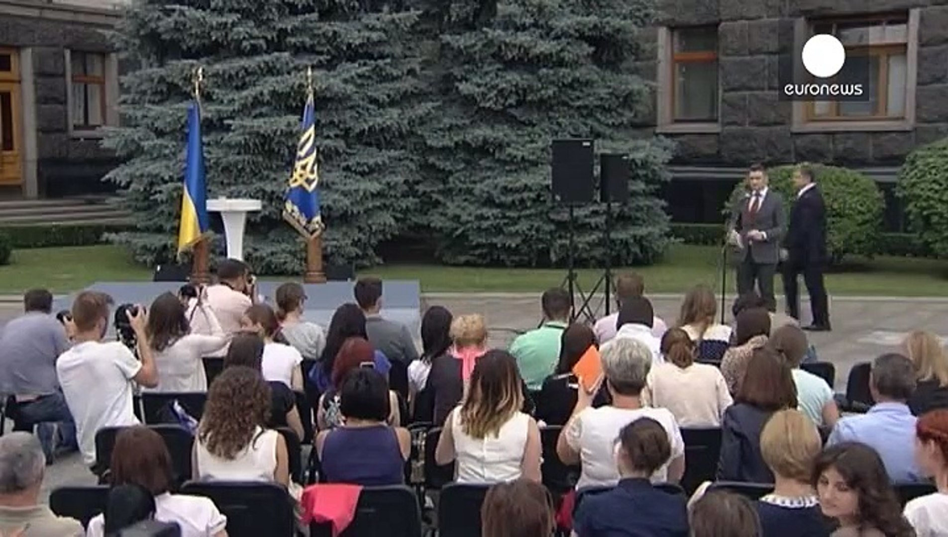 ⁣Порошенко: проект змін до Конституції України не передбачає особливого статусу Донбасу