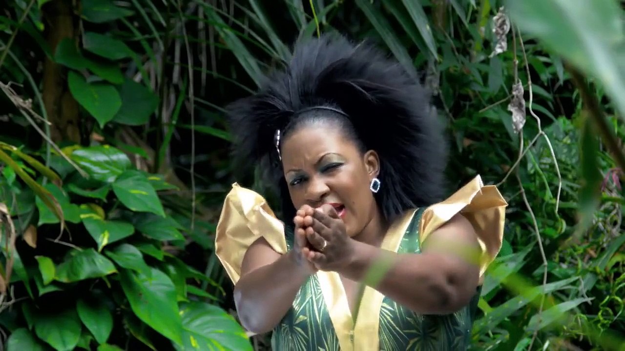 List Ya Mukama Julie Mutesasira  New Ugandan Gospel music 2014 DjDinTV