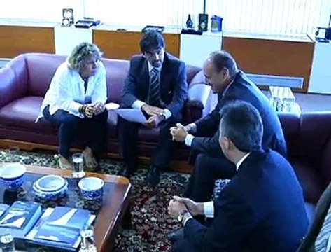 Jornal Local - Deputados PF