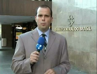 Jornal local: Novas cédulas