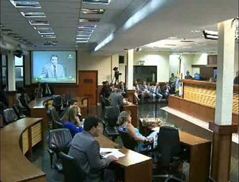 Jornal local: Deputados