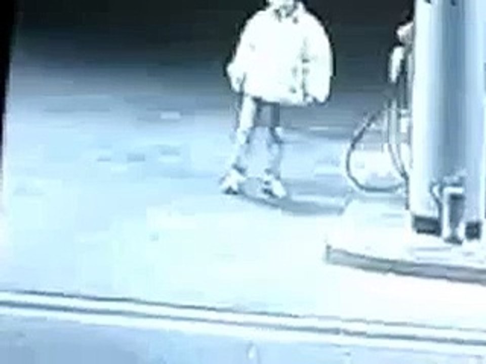 Videos de risa , humor ,chistosos wtf en la gasolinera