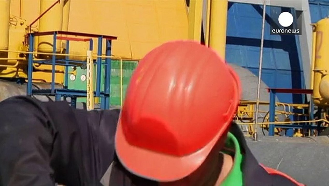 "Газпром" прекратил поставки газа на Украину с...