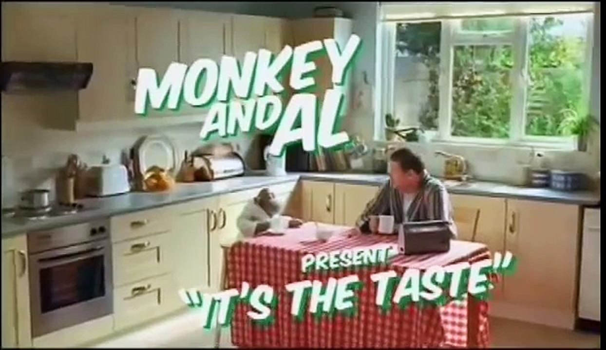 Monkey and Al Present "It's the Taste" - PG Tips Advert