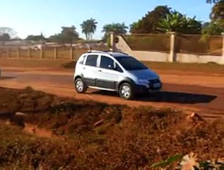 Jornal local: Desvio Park Way