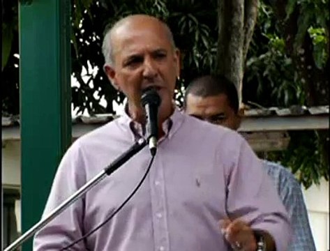 Jornal local: Passaporte Arruda