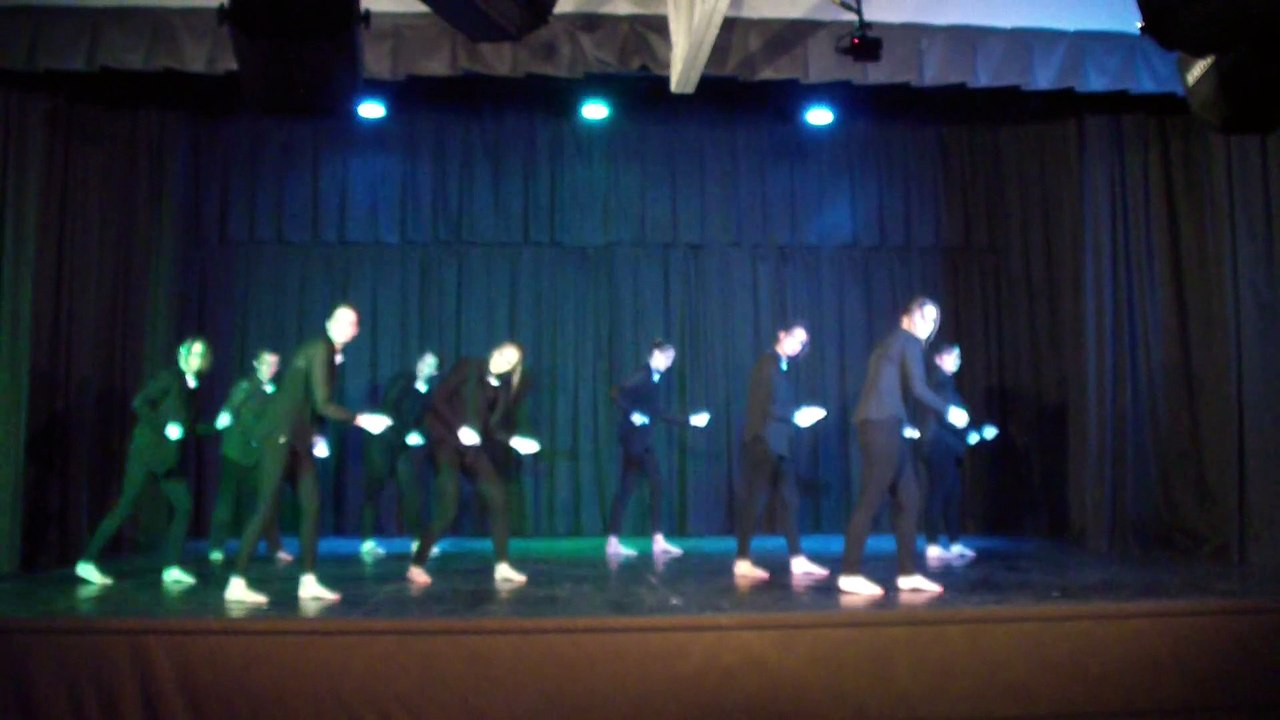 09 DANCE WITHOUT YOU    par les ADOS de la MJC de MARIGNY LE CHATEL gala Romilly 2015