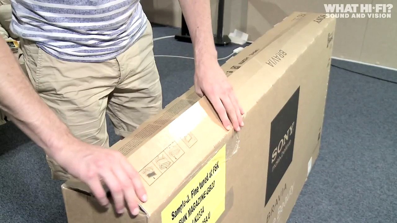 Sony Bravia KD-55X9005A 4K TV unboxing video